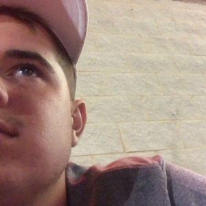 Meet your Posher, Garret